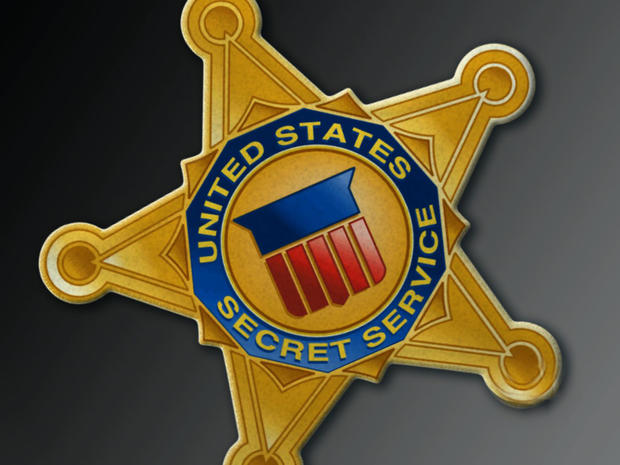 Secret Service agents lose clearance amid scandal 