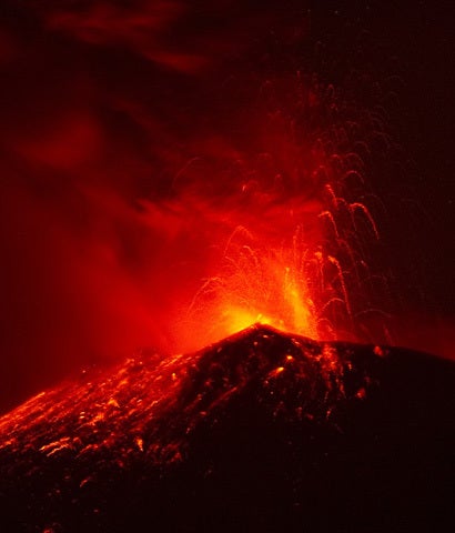 Volcano_v143196556.jpg 