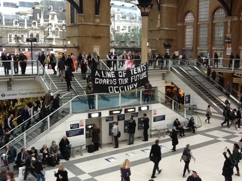 027-atOccupyLondon.jpg 