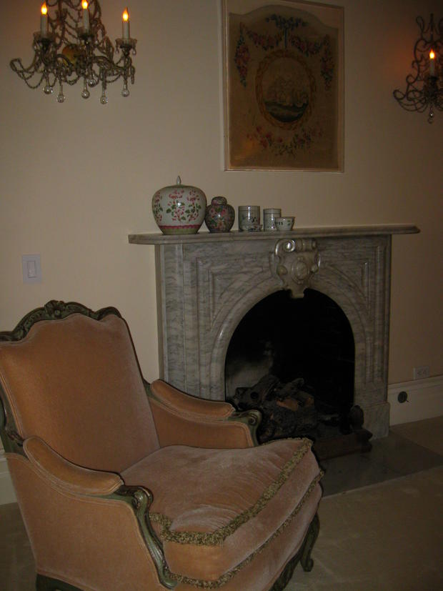 original-fireplace-previous-owners-moved-to-master-bedroom.jpg 