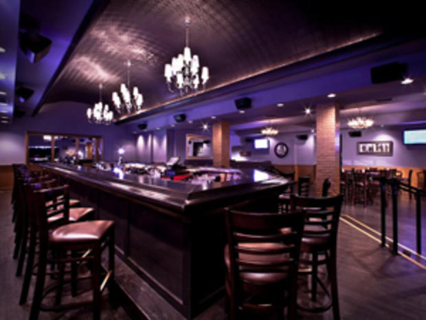 Downtown Bar &amp; Lounge 