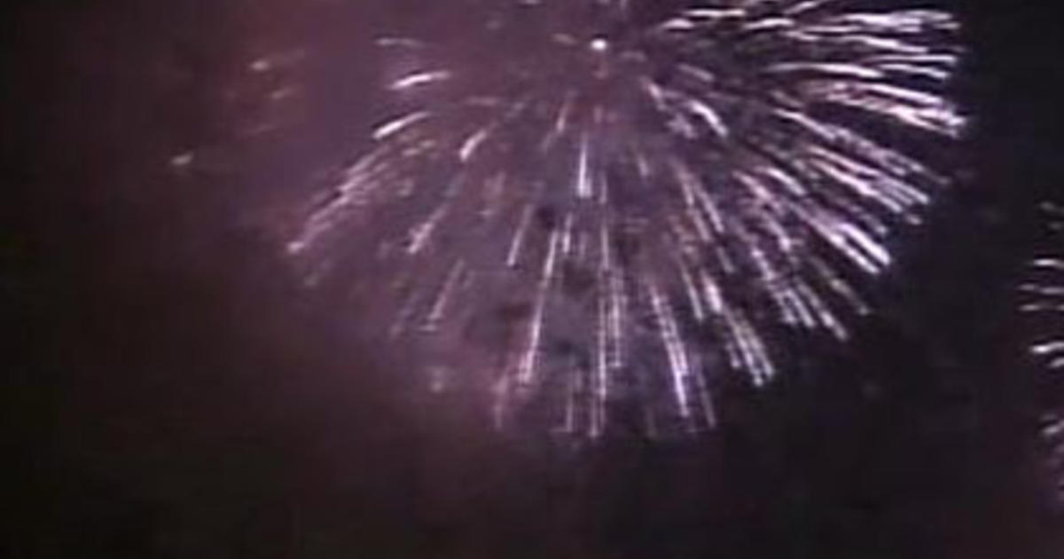 New Rochelles July 4th Fireworks Display Saved After Donors Come Through Cbs New York