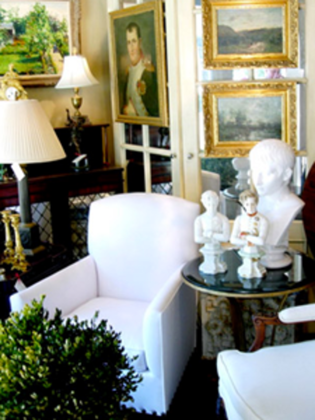 Shopping &amp; Style Antiques, Thomas Jolly Antiques 