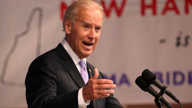 biden-NH-AP120522024419.JPG 