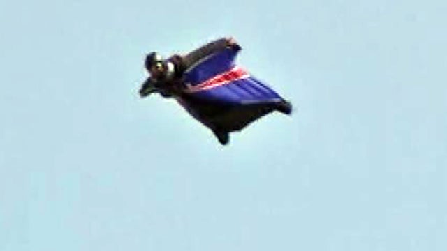 Man skydives without a parachute 