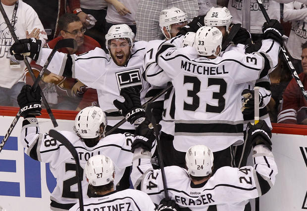 Mike Richards shouts in celebration 