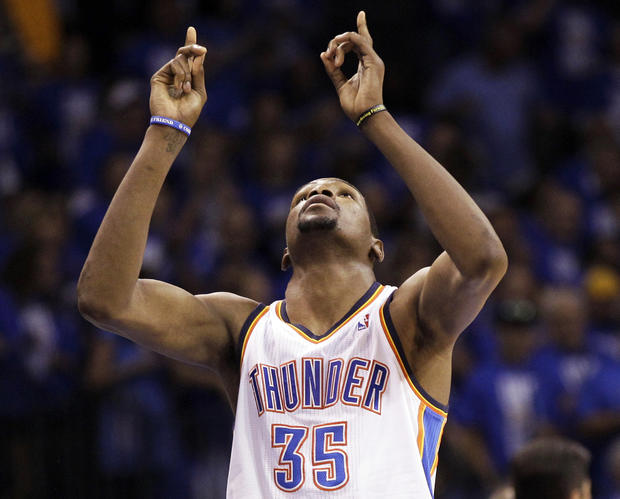 Kevin Durant reacts during the second half 