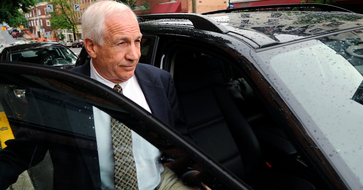 Sandusky judge denies accusers' bid for pseudonyms - CBS News