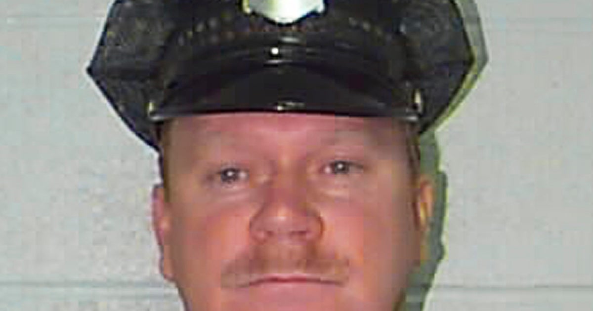 Mass. police officer fatally shot on domestic call by NYC correction ...
