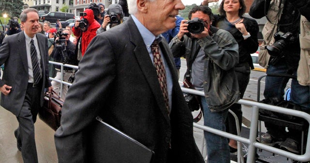 Jerry Sandusky jury chosen, child sex-abuse trial to begin Monday - CBS ...