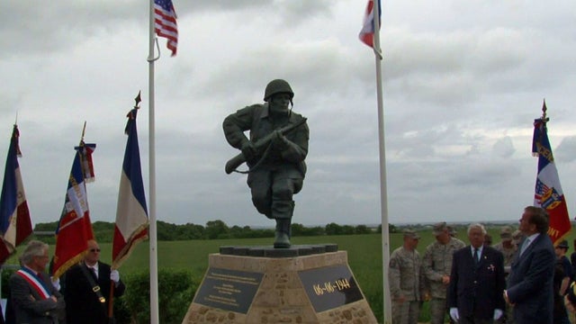 Dick Winters statue 