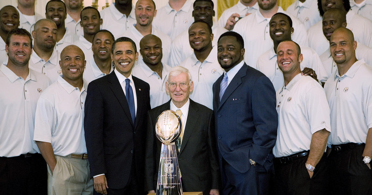 2011 Super Bowl Champs Visit the White House