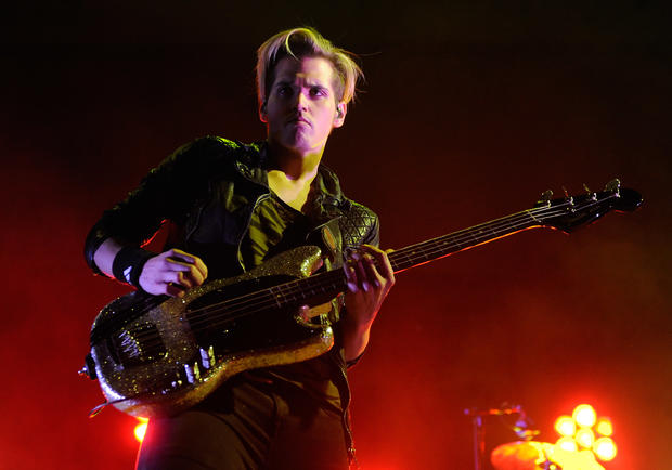 ethan-miller-my-chemical-romance-bassist-mikey-way.jpg 