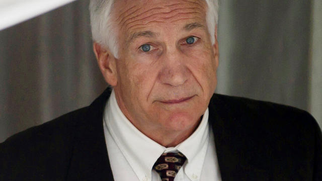 Sandusky accusers leave jurors in tears 