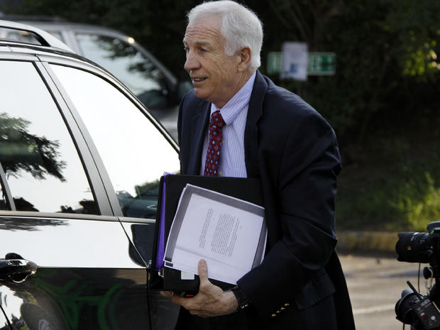 Former Penn State University assistant football coach Jerry Sandusky arrives at the Centre County Courthouse in Bellefonte, Pa., June 20, 2012. 