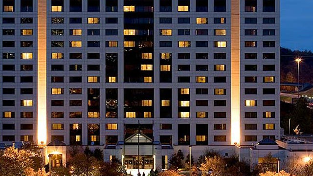 pittsburgh-airport-marriott.jpg 