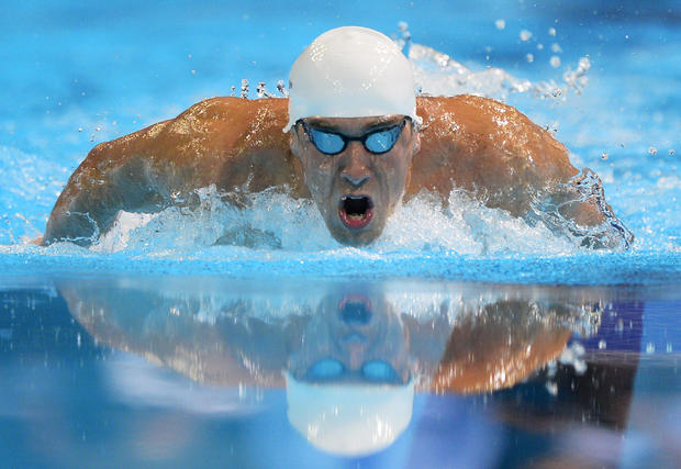 Michael Phelps swims in the men's 400-meter individual medley final 