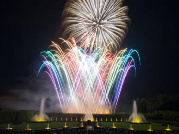Longwood Fireworks &amp; Fountains 