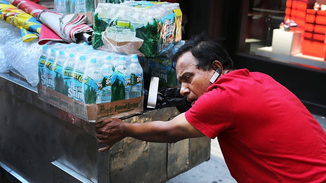 cart_147947347.jpg 