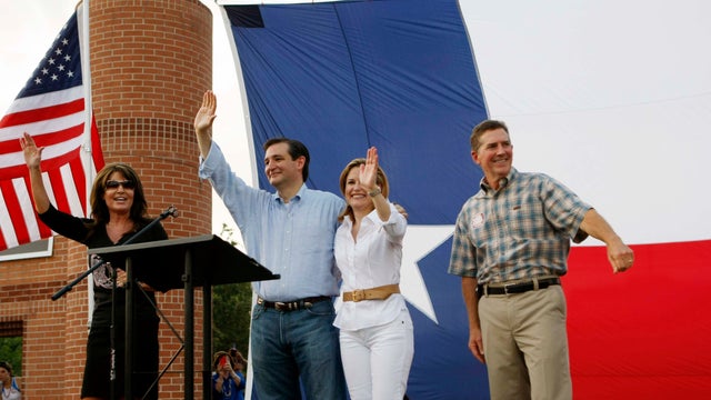 ted_cruz-sarah_palin-AP164239517980.JPG 