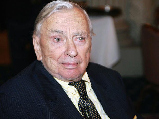 Author Gore Vidal attends the PEN USA Annual LitFest Awards Gala at the Biltmore Hotel 
