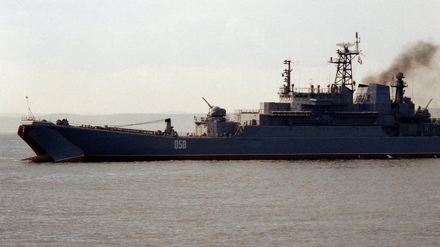 Russia_Navy_landing_ship.jpg 
