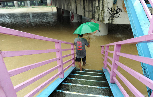 28-Flooding-Manila.jpg 