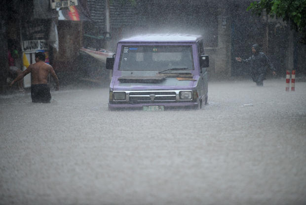 33-Flooding-Manila.jpg 