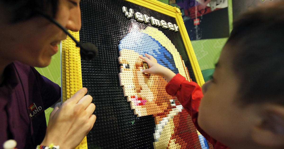 Famous LEGO Portrait Recreations : LEGO art