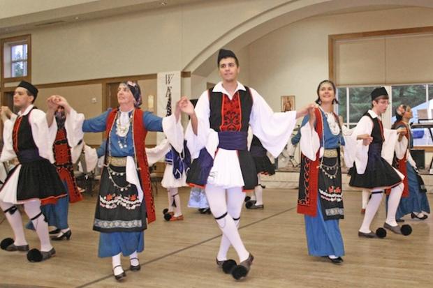 Greek Dancing 
