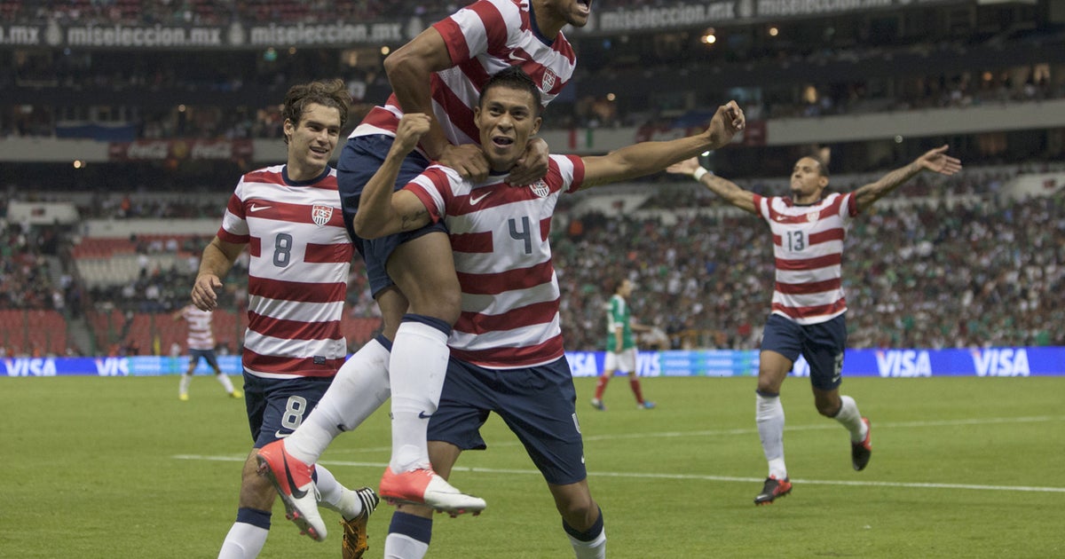 U.S. men's soccer wins in Mexico for 1st time CBS News