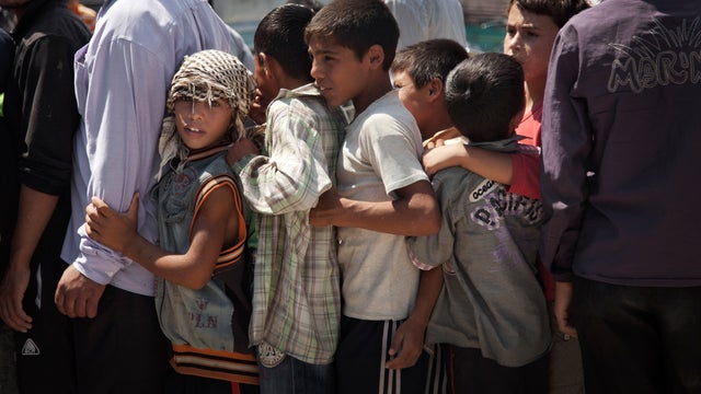 Bread line Syria 