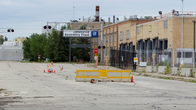 120812-Janesville-AP225089174510.jpg 