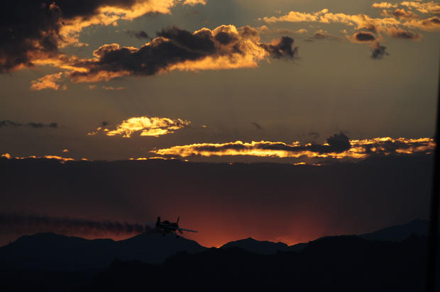 aircraft-in-sunset-4.jpg 