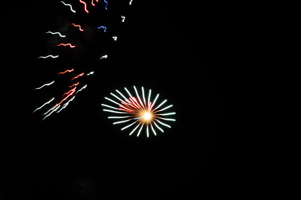 fireworks-2.jpg 