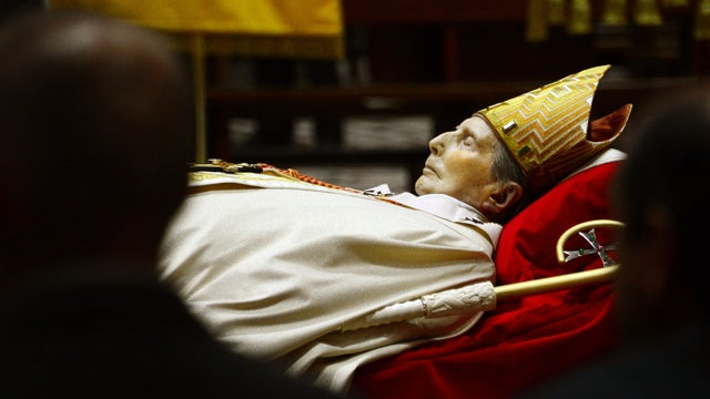 Italian Cardinal Carlo Maria Martini lies in state 