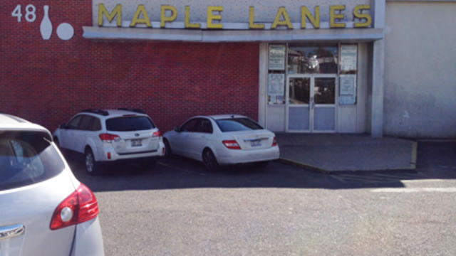 maple-lanes.jpg 