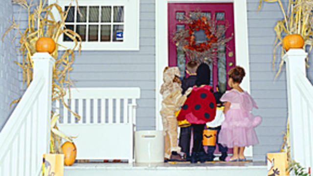 halloween-decorations-v290.jpg 