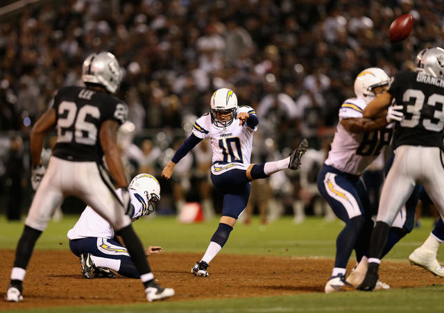 Tennessee Titans defensive end Karl Klug (97) during the second