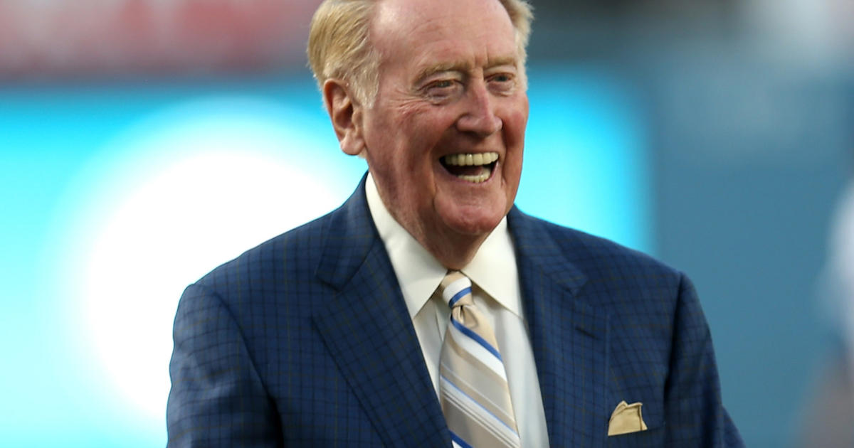 Dodgers remember Vin Scully with a perfect Blue Heaven homage