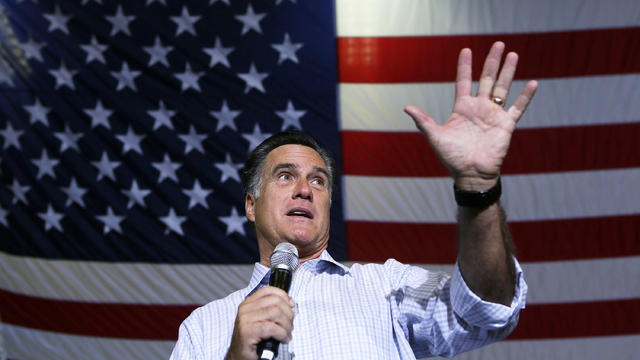 Falling in polls, Romney shifting campaign strategy 