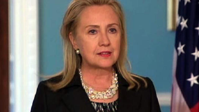Clinton "committed" to finding truth about Benghazi 