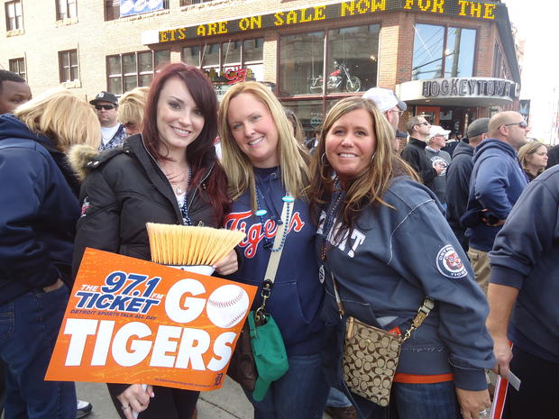 tigers-fans-game-4-alcs-15.jpg 
