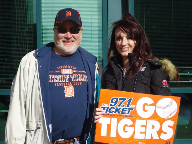 tigers-fans-game-4-alcs-29.jpg 