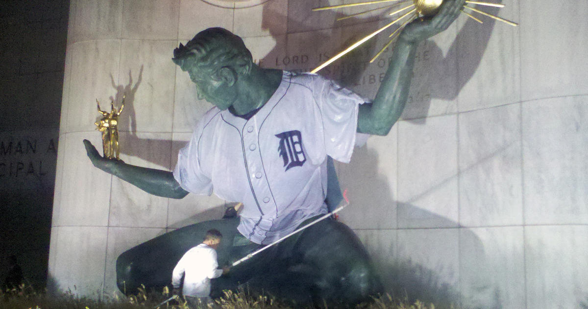 Detroit Lions' jersey on the Spirit of Detroit statue