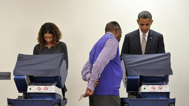 obama-votes-4.jpg 