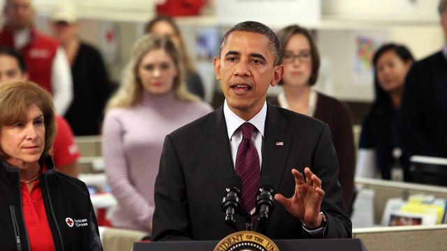 Obama urges Americans to donate to Superstorm Sandy victims 