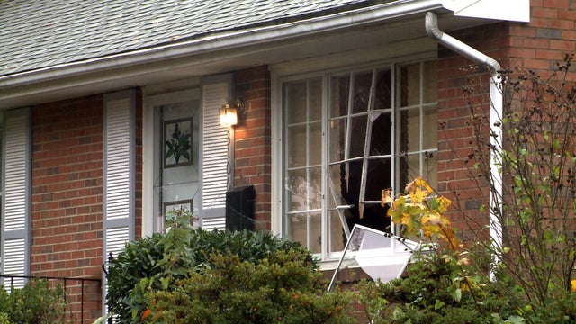 3 pipe bomb blasts rattle Virgnia community 