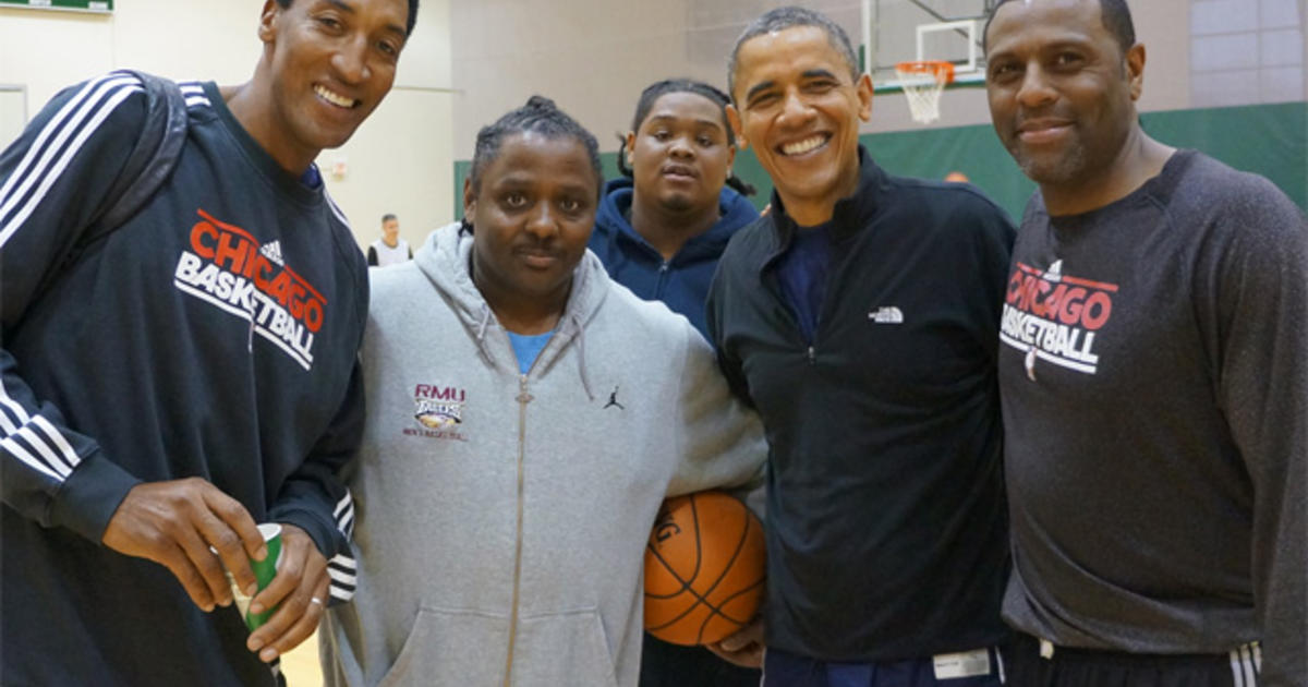 Barack Obama played Election Day basketball game with Scottie Pippen