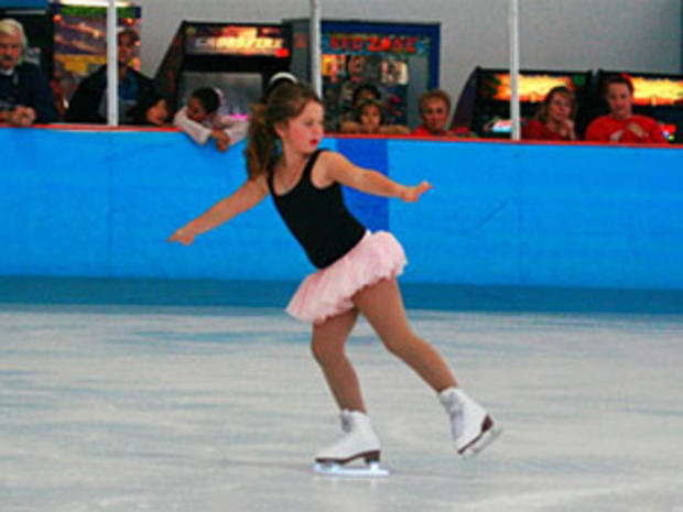 pasadena ice skating center 